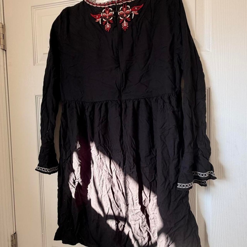 Beachlunchlounge Black Embroidered Boho Mini Dress Long Sleeve Tassel Size M - Picture 3 of 3